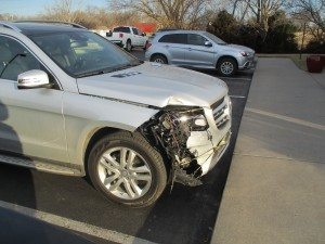 2017 Mercedes GLS 460 with damage