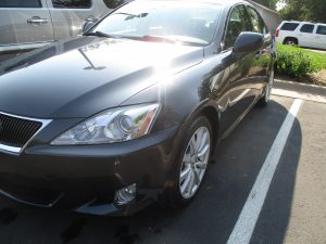 lexus shiny and clean without dents
